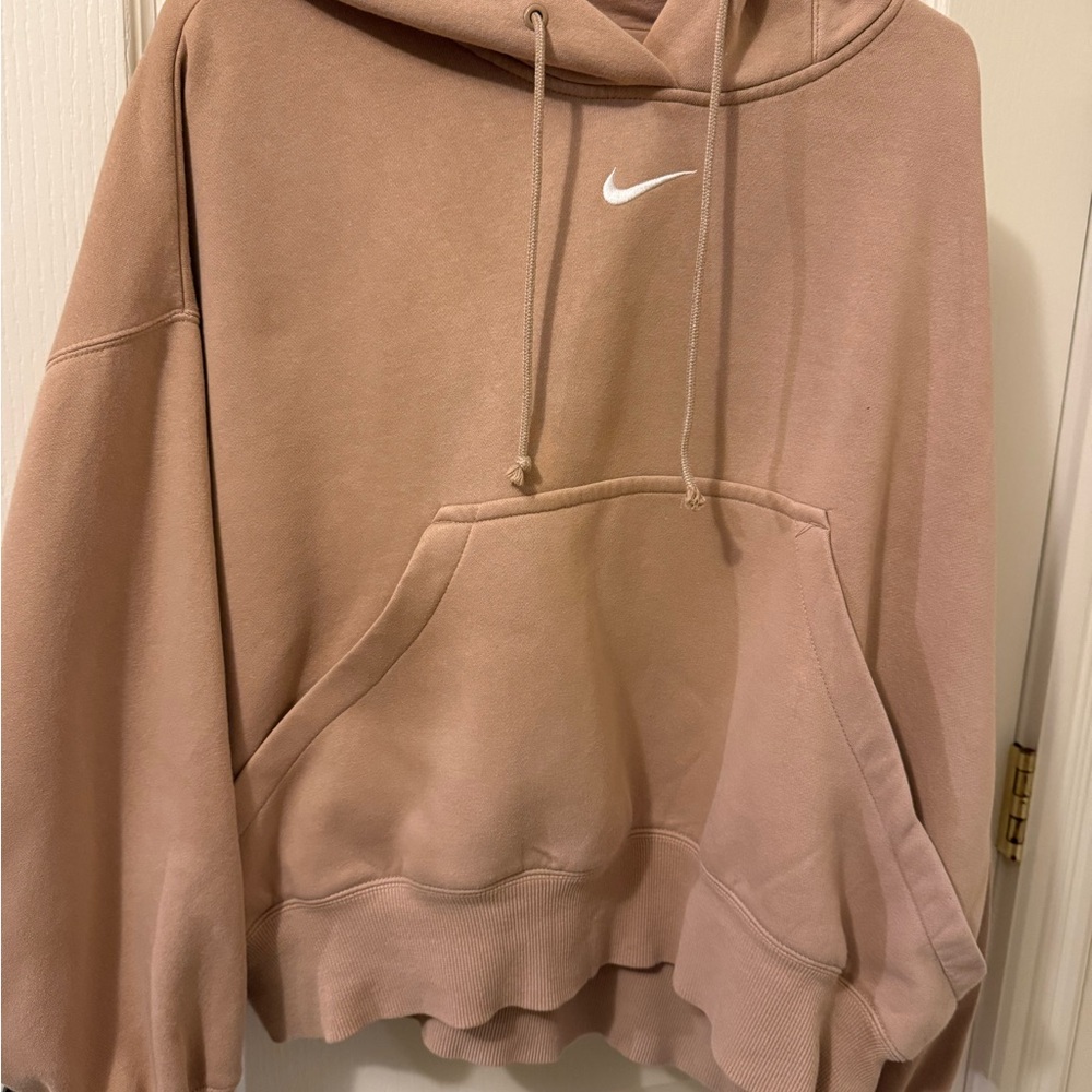 Nike Tan Sweater with Adjustable Hood and Relaxed Fit